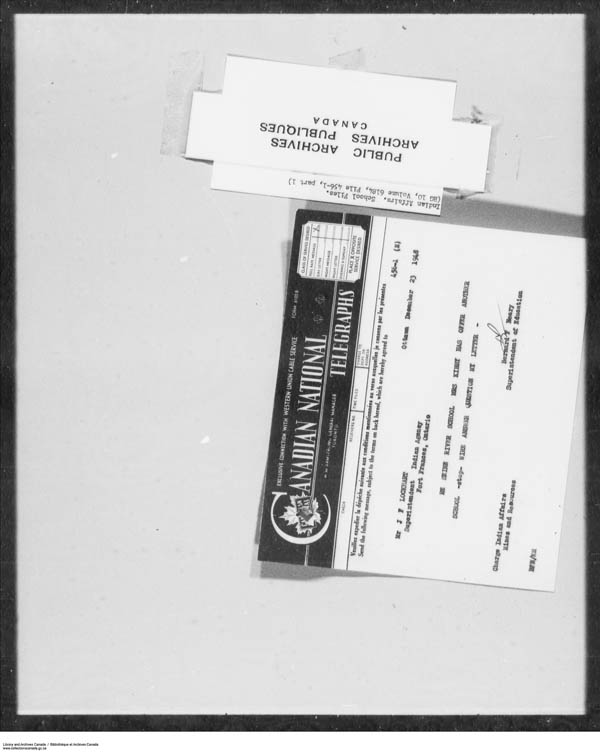 Titre : Srie des dossiers relatifs aux coles - 1879-1953 (RG10) - N d'enregistrement Mikan : 161918 - Microforme : c-7921