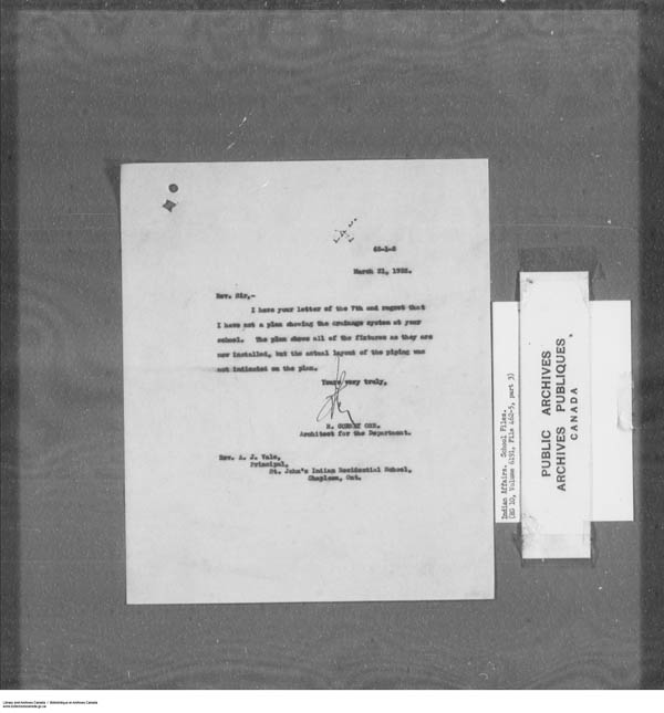 Titre : Srie des dossiers relatifs aux coles - 1879-1953 (RG10) - N d'enregistrement Mikan : 161918 - Microforme : c-7927