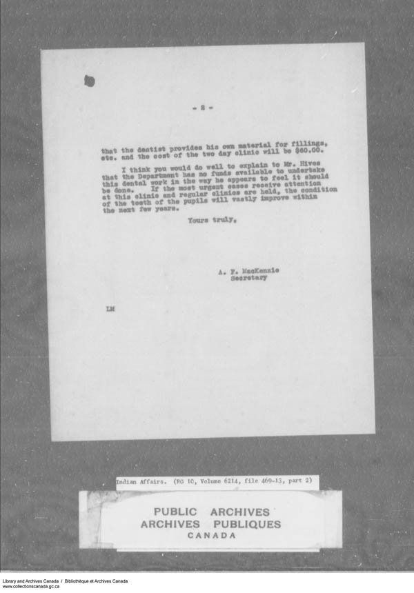 Titre : Srie des dossiers relatifs aux coles - 1879-1953 (RG10) - N d'enregistrement Mikan : 161918 - Microforme : c-7944