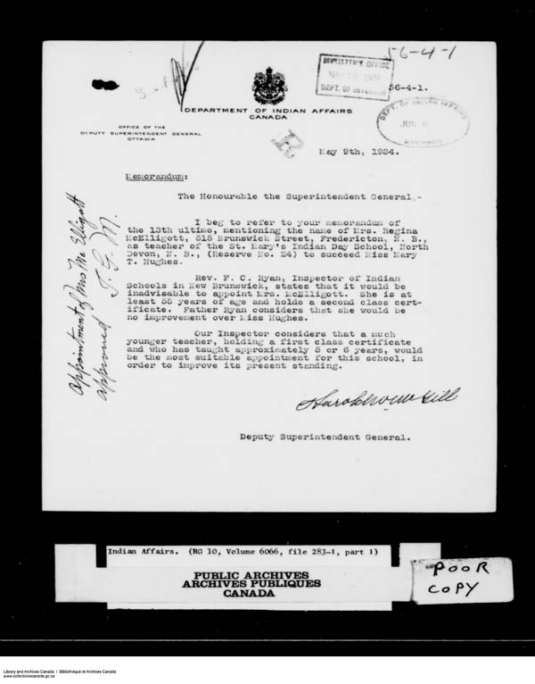 Titre : Srie des dossiers relatifs aux coles - 1879-1953 (RG10) - N d'enregistrement Mikan : 161918 - Microforme : c-8165