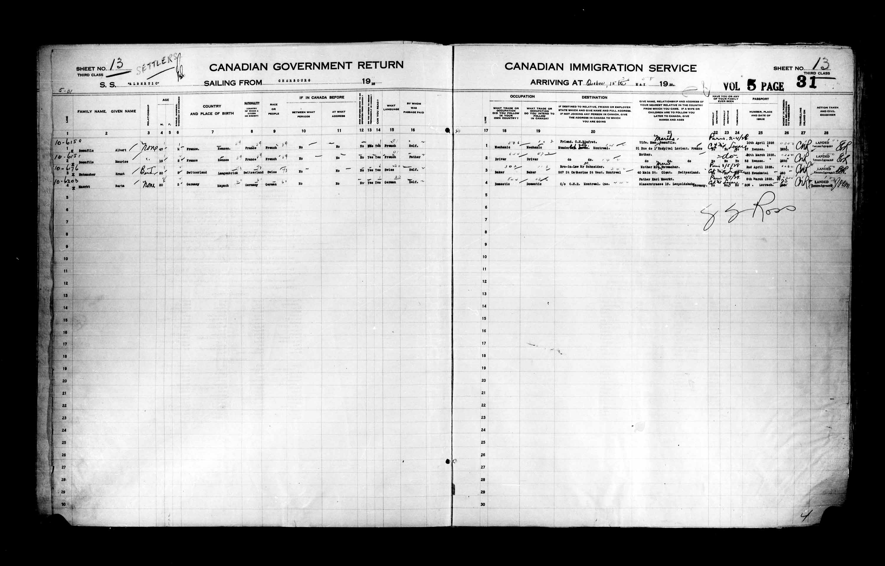 Title: Passenger Lists: Quebec City (1925-1935) - Mikan Number: 134839 - Microform: t-14742