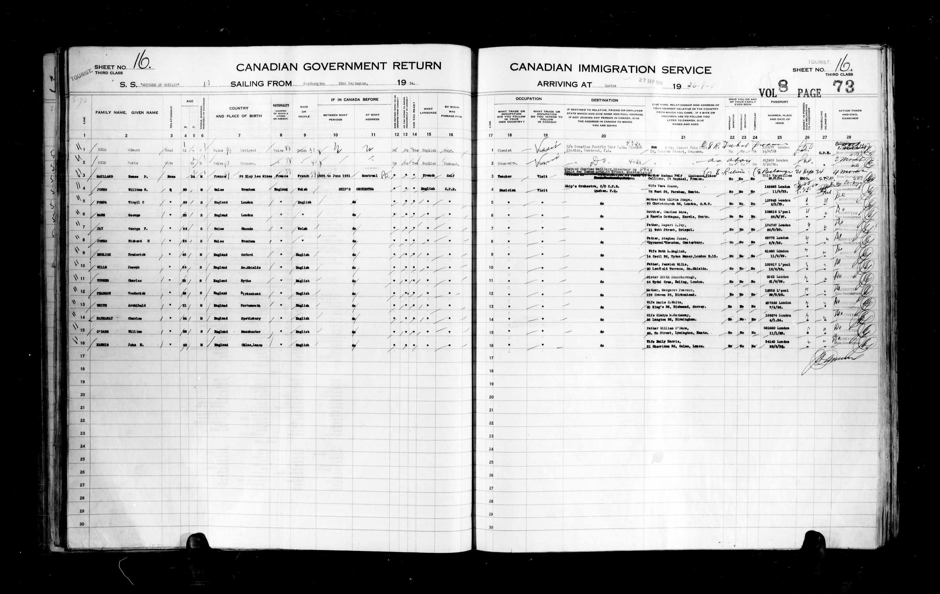 Title: Passenger Lists: Quebec City (1925-1935) - Mikan Number: 134839 - Microform: t-14789