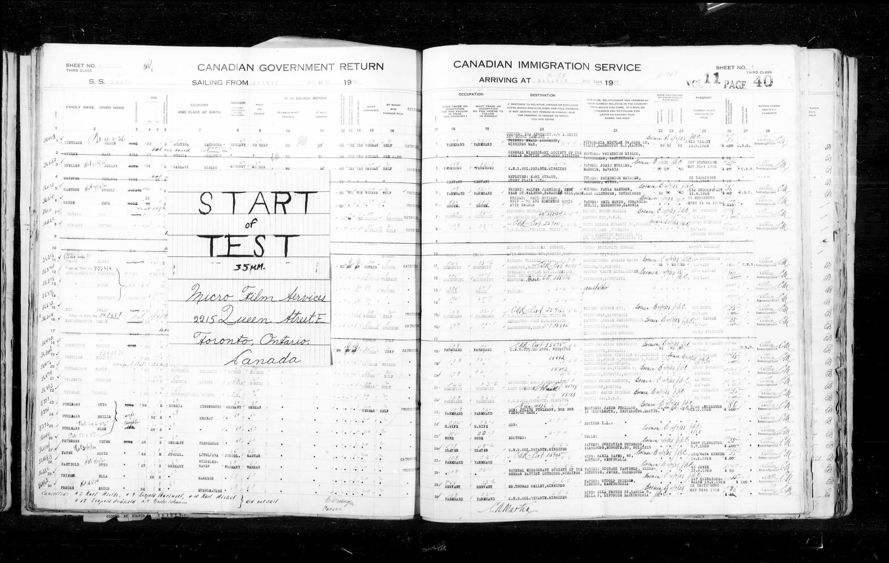 Title: Passenger Lists: Halifax (1925-1935) - Mikan Number: 134853 - Microform: t-14816