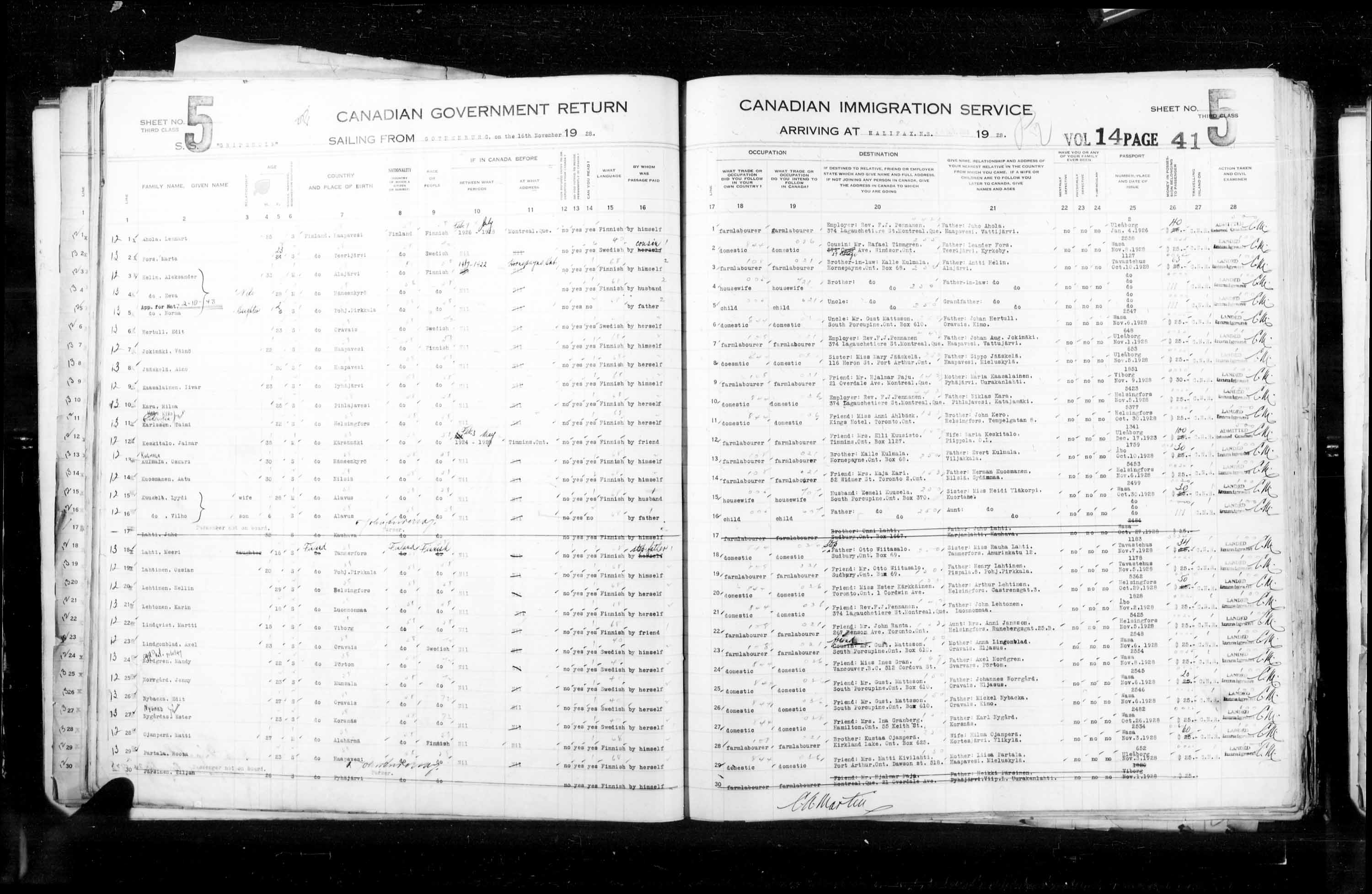 Title: Passenger Lists: Halifax (1925-1935) - Mikan Number: 134853 - Microform: t-14816
