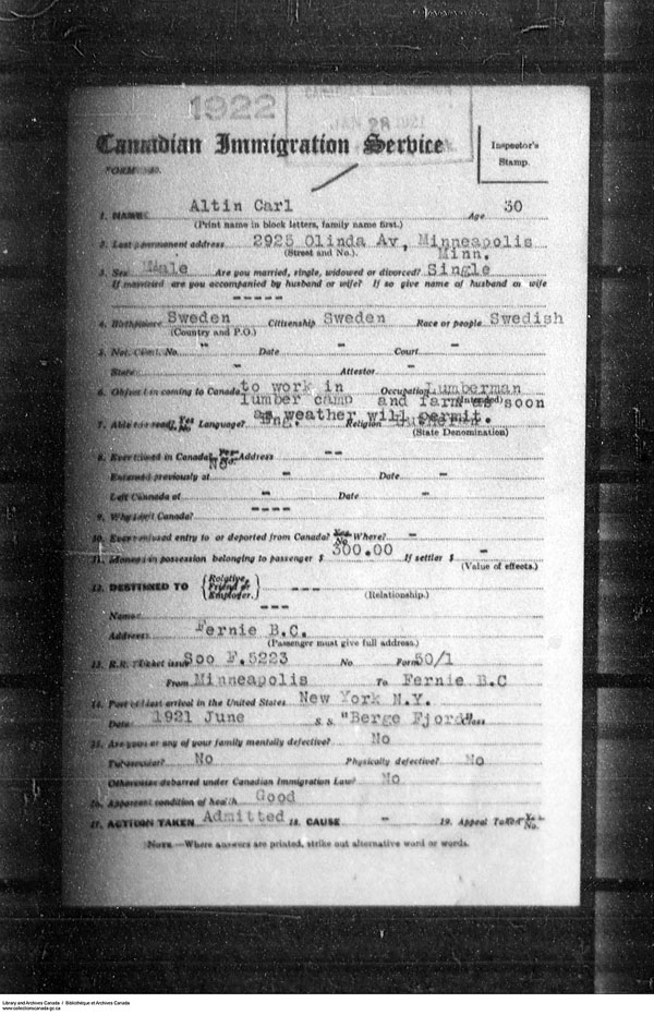 Title: Border Entry, Form 30, 1919-1924 - Mikan Number: 161377 - Microform: t-15249