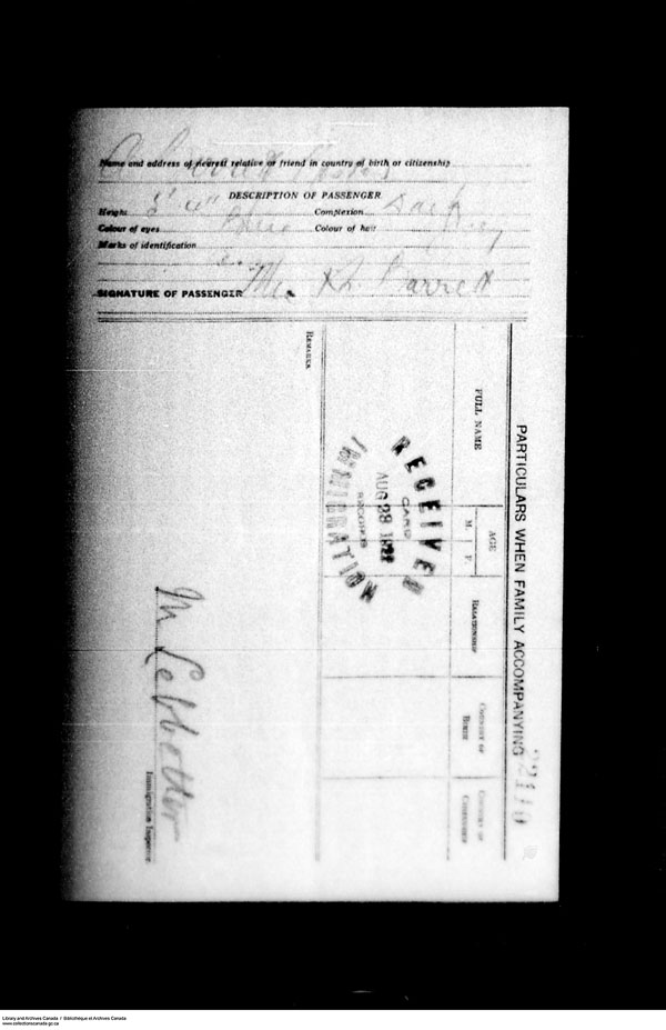 Title: Border Entry, Form 30, 1919-1924 - Mikan Number: 161377 - Microform: t-15253