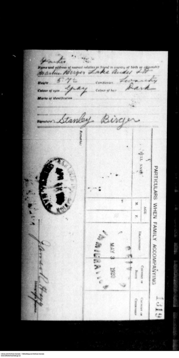 Title: Border Entry, Form 30, 1919-1924 - Mikan Number: 161377 - Microform: t-15257