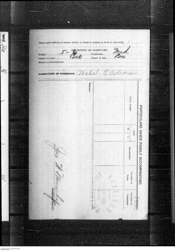 Title: Border Entry, Form 30, 1919-1924 - Mikan Number: 161377 - Microform: t-15268