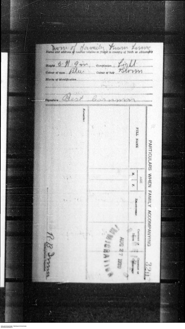 Titre : Arrives par la frontire, formulaire 30, 1919-1924 - N d'enregistrement Mikan : 179163 - Microforme : t-15268
