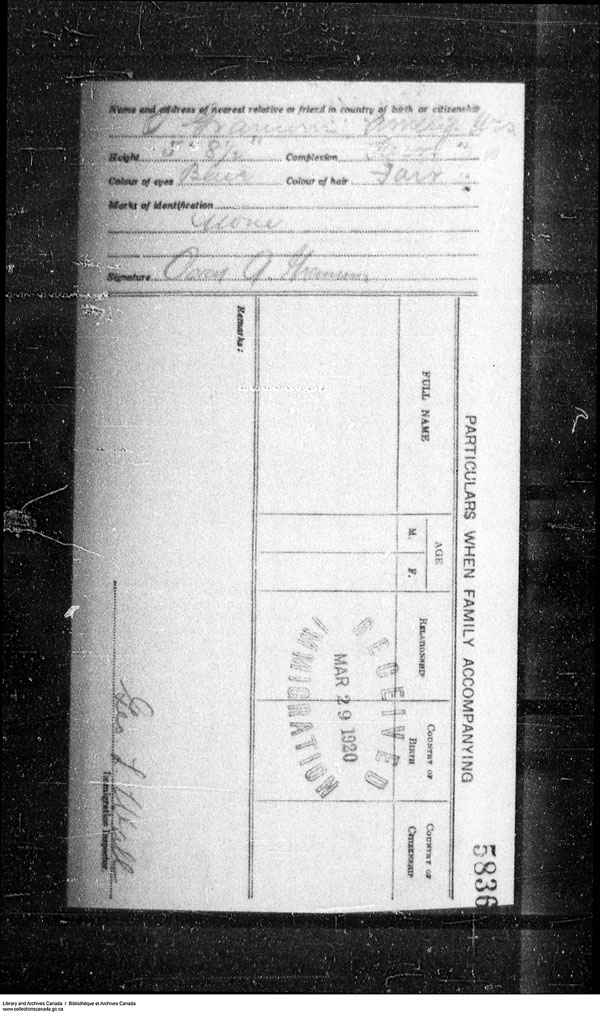 Title: Border Entry, Form 30, 1919-1924 - Mikan Number: 161377 - Microform: t-15284