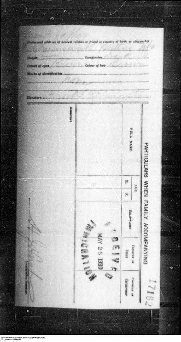 Title: Border Entry, Form 30, 1919-1924 - Mikan Number: 161377 - Microform: t-15302