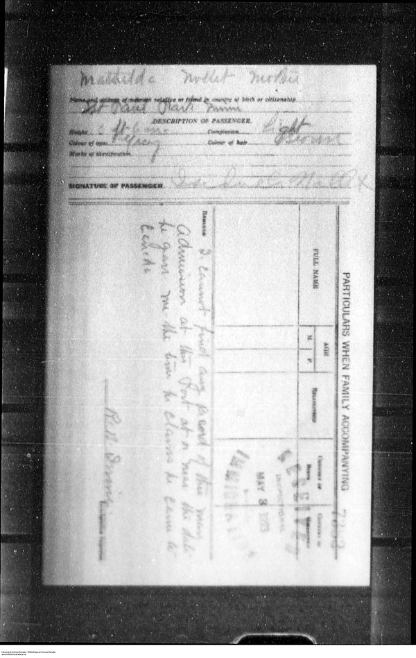 Title: Border Entry, Form 30, 1919-1924 - Mikan Number: 161377 - Microform: t-15313