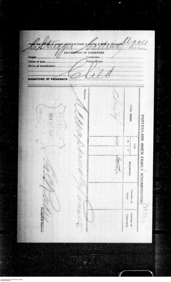 Title: Border Entry, Form 30, 1919-1924 - Mikan Number: 161377 - Microform: t-15333