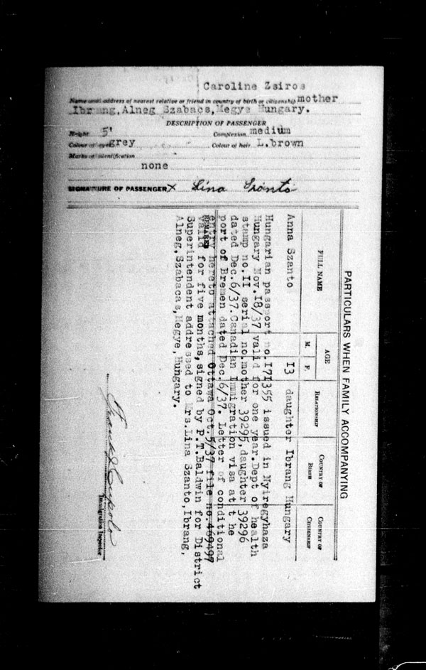 Title: Border Entry, Form 30, 1919-1924 - Mikan Number: 161377 - Microform: t-15334