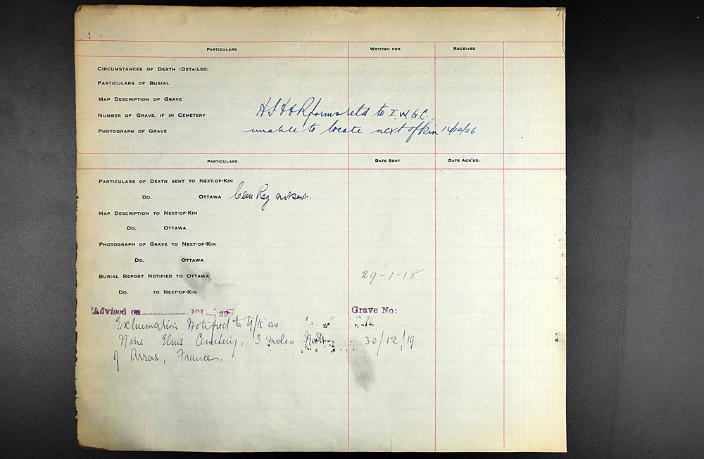 Title: Commonwealth War Graves Registers, First World War - Mikan Number: 46246 - Microform: 31830_B016589