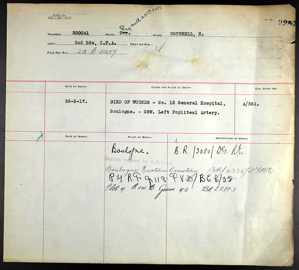 Title: Commonwealth War Graves Registers, First World War - Mikan Number: 46246 - Microform: 31830_B016595