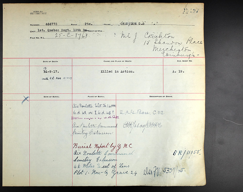 Titre : Registres de spultures de guerre du Commonwealth, Premire Guerre mondiale - N d'enregistrement Mikan : 46246 - Microforme : 31830_B016596