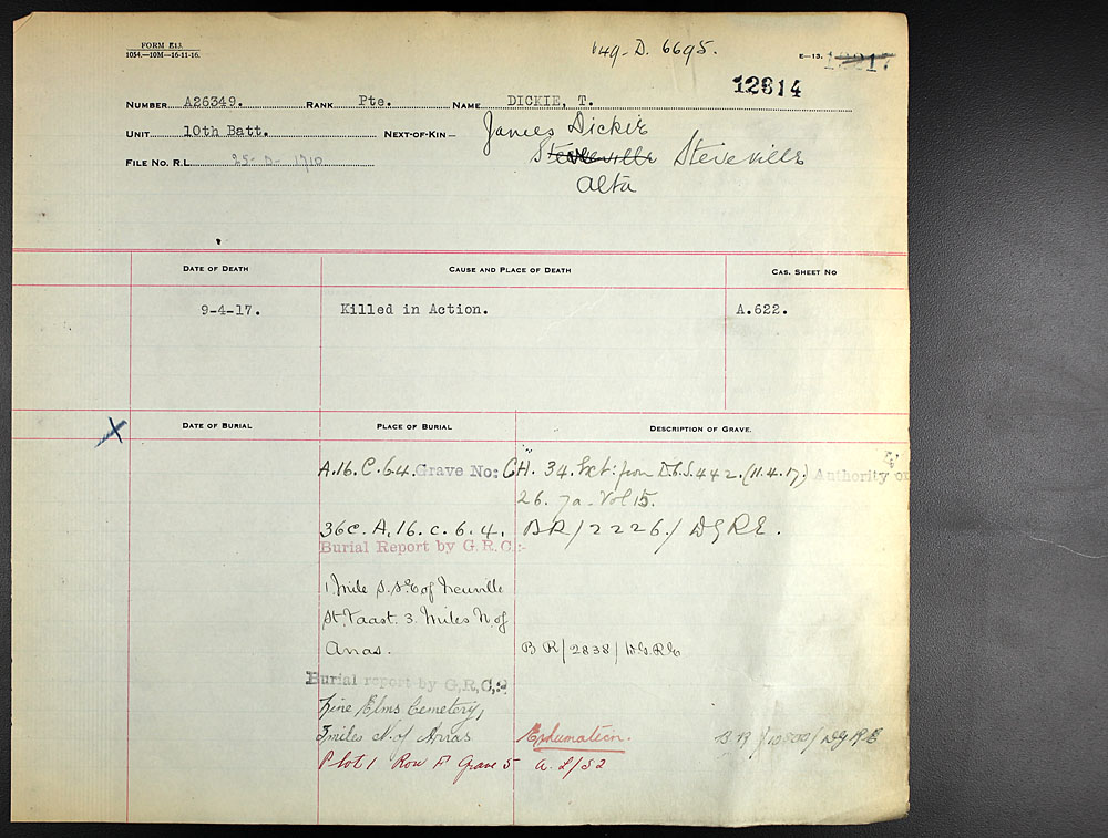 Titre : Registres de spultures de guerre du Commonwealth, Premire Guerre mondiale - N d'enregistrement Mikan : 46246 - Microforme : 31830_B016597