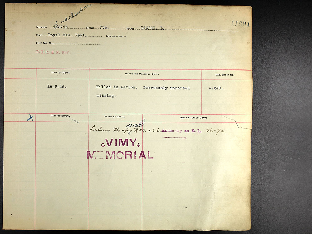 Titre : Registres de spultures de guerre du Commonwealth, Premire Guerre mondiale - N d'enregistrement Mikan : 46246 - Microforme : 31830_B016600